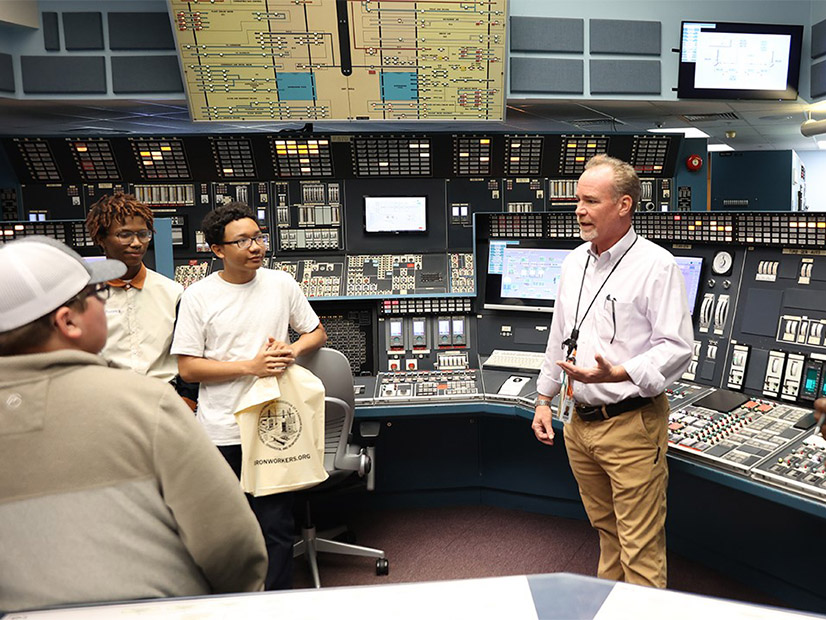 Students tour the Grand Gulf Nuclear Station's simulator in 2023.