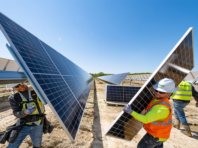 Construction of Entergy Arkansas' Searcy Solar Energy Center