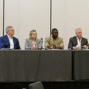 From left: Patrick Scully, Maine Public Service Commission; Karen Onaran, ELCON; Aubrey Johnson, MISO; Neil Millar, CAISO; Johannes Pfeifenberger, Brattle Group.