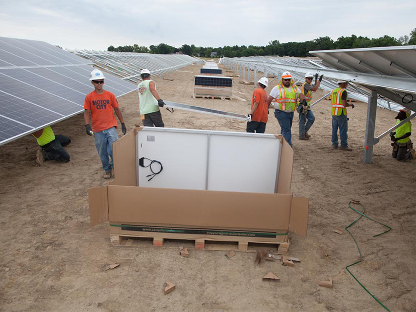 DTE Energy solar farm in Lapeer, Mich. under construction